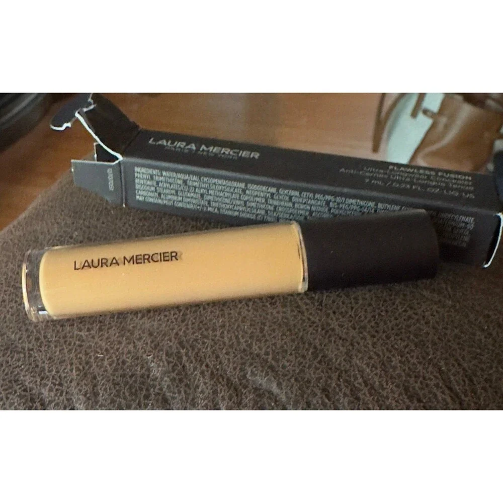 Laura Mercier Flawless Fusion Ultra long wear Concealer 4c